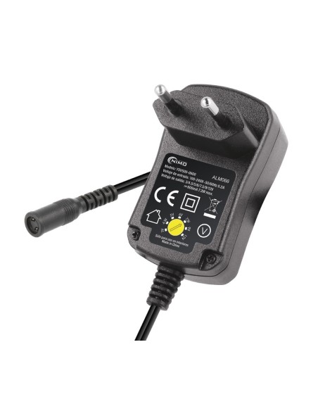 ALIMENTADOR  3÷12VCC 7W  REGULABLE MANUAL
