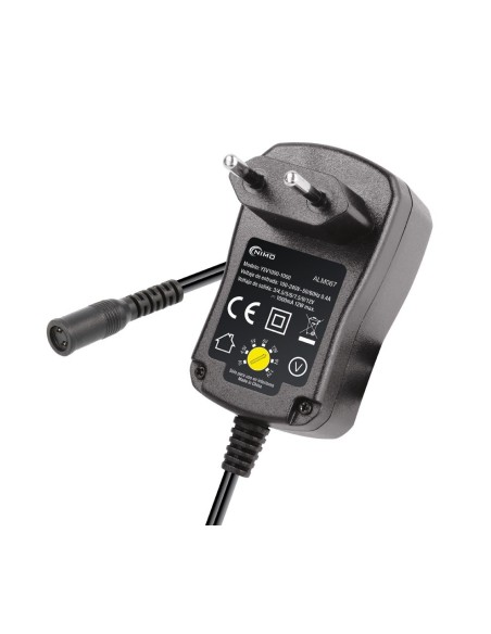 ALIMENTADOR  3÷12VCC 12W  REGULABLE MANUAL