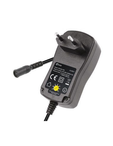 ALIMENTADOR  3÷12VCC 18W  REGULABLE MANUAL