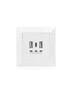 Caja de carga para smartphones/tabletas con 2 USB A, 1 USB Type C™, 3100 mA, UP 2