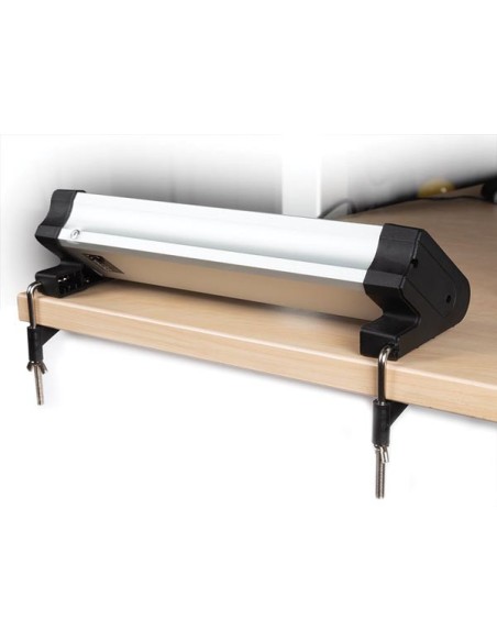 Base múltiple de mesa 3 tomas Schuko - 2 tomas USB 2.4A