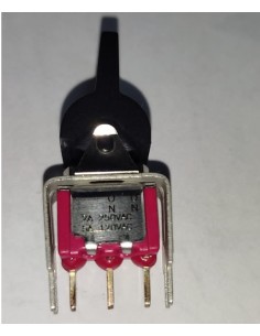 INTERRUPTOR C&K TECLA BASCULANTE NEGRO