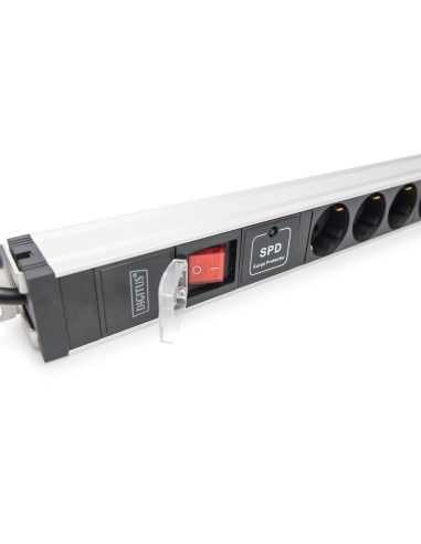 Regleta de 12 enchufes con conmutador, puesta a tierra y protección contra sobretensiones, de 2 m