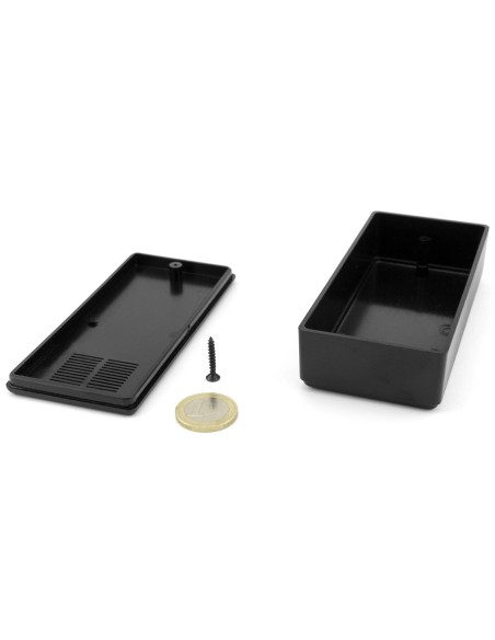 CAJA PLASTICO UNIVERSAL NEGRA 121X56X31mm CON SALIDA DE AIRE