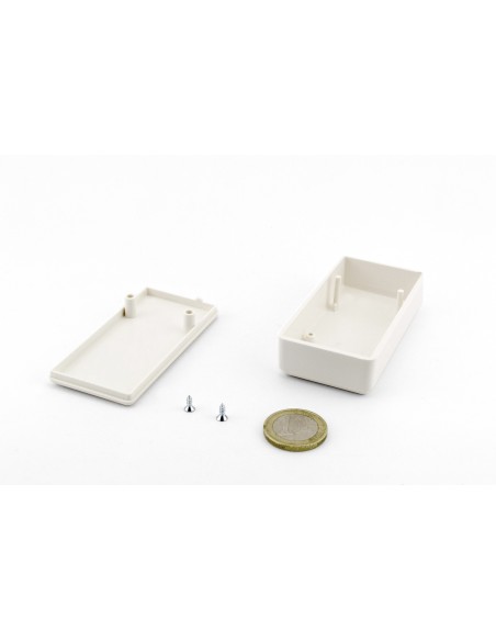 CAJA UNIVERSAL DE PLASTICO BLANCA 79x40x20 mm.