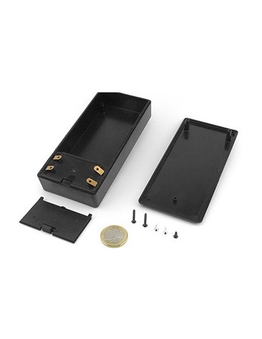 CAJA PLASTICO UNIVERSAL NEGRA 131X60X29mm CON PORTAPILAS