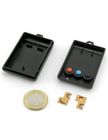 CAJA PLASTICO MINIATURA MANDO 61x37x16 mm. CON TRES PULSADORES