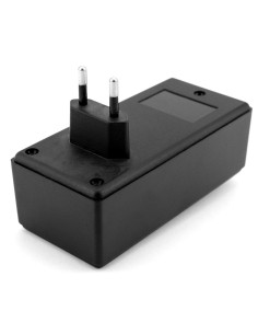 CAJA PLASTICO NEGRA CON ENCHUFE 120X56X42mm