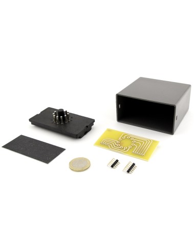 CAJA CON ZOCALO UNDECAL 92x81x42 mm. NEGRA