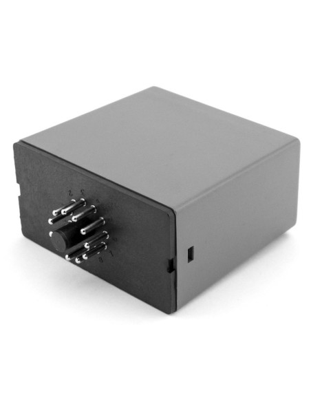 CAJA CON ZOCALO UNDECAL 92x81x42 mm. NEGRA