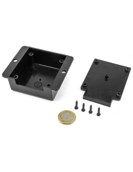 CAJA DE PARED ABS NEGRA 82X78X30mm CON ALETAS