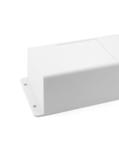 CAJA DE PARED ABS BLANCA 133x69x45mm CON ALETAS 2