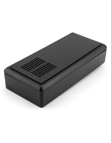 CAJA PLASTICO UNIVERSAL NEGRA 131X60X29mm CON PORTAPILAS & AIREACION