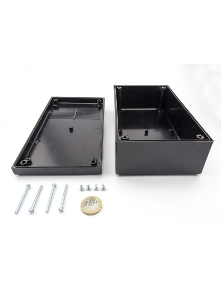 CAJA EN ABS NEGRA 200X112X71mm CON AIREACION