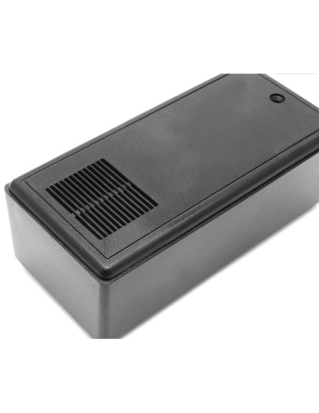 CAJA SUPERTRONIC PLASTICO NEGRA 121X56X42mm CON SALIDA DE AIRE