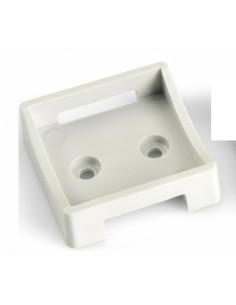 SOPORTE DE PLÁSTICO PARA MONTAJE EN POSTE